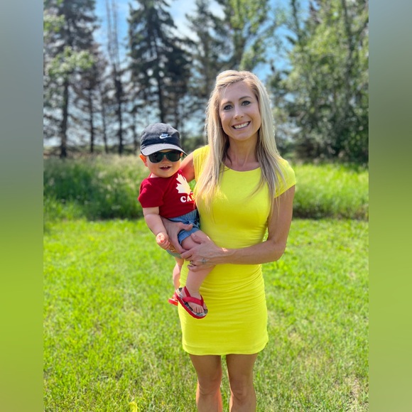 Velvet Torch XS yellow dress - Picture 5 of 6